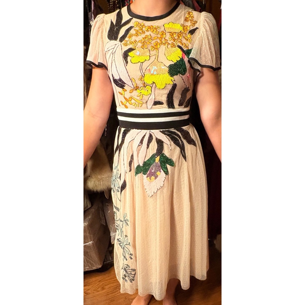 Sara Sara Sequin Floral Dress Women's M Butterfly Peach Sleeve Embroidery